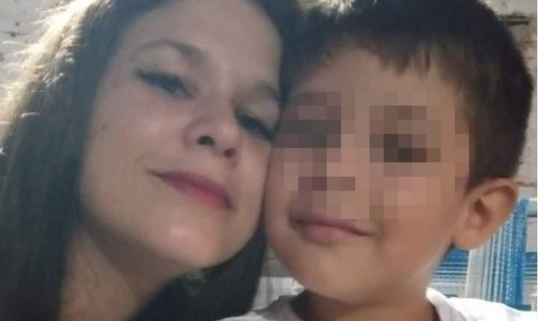 Buscan a tres hermanitos y a su madre: investigan si la mujer se fugó con ellos | Actualidad