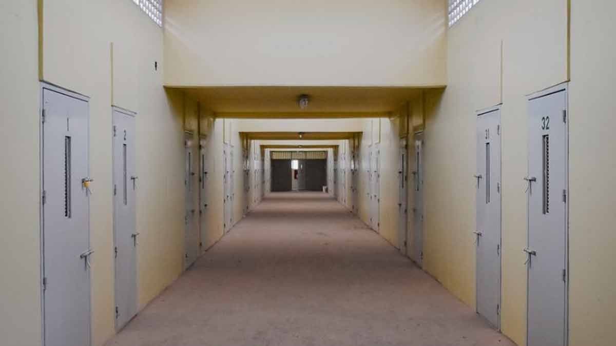 Acusan a una joven de visitar 37 veces a un preso con un DNI robado en Santa Fe | Actualidad