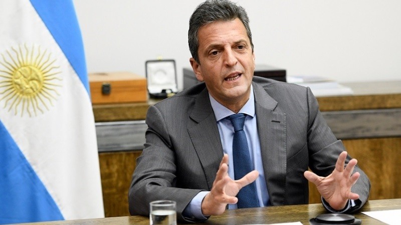 Canje de bonos en dólares por títulos en pesos: cuáles son los afectados según el decreto | Política y economía