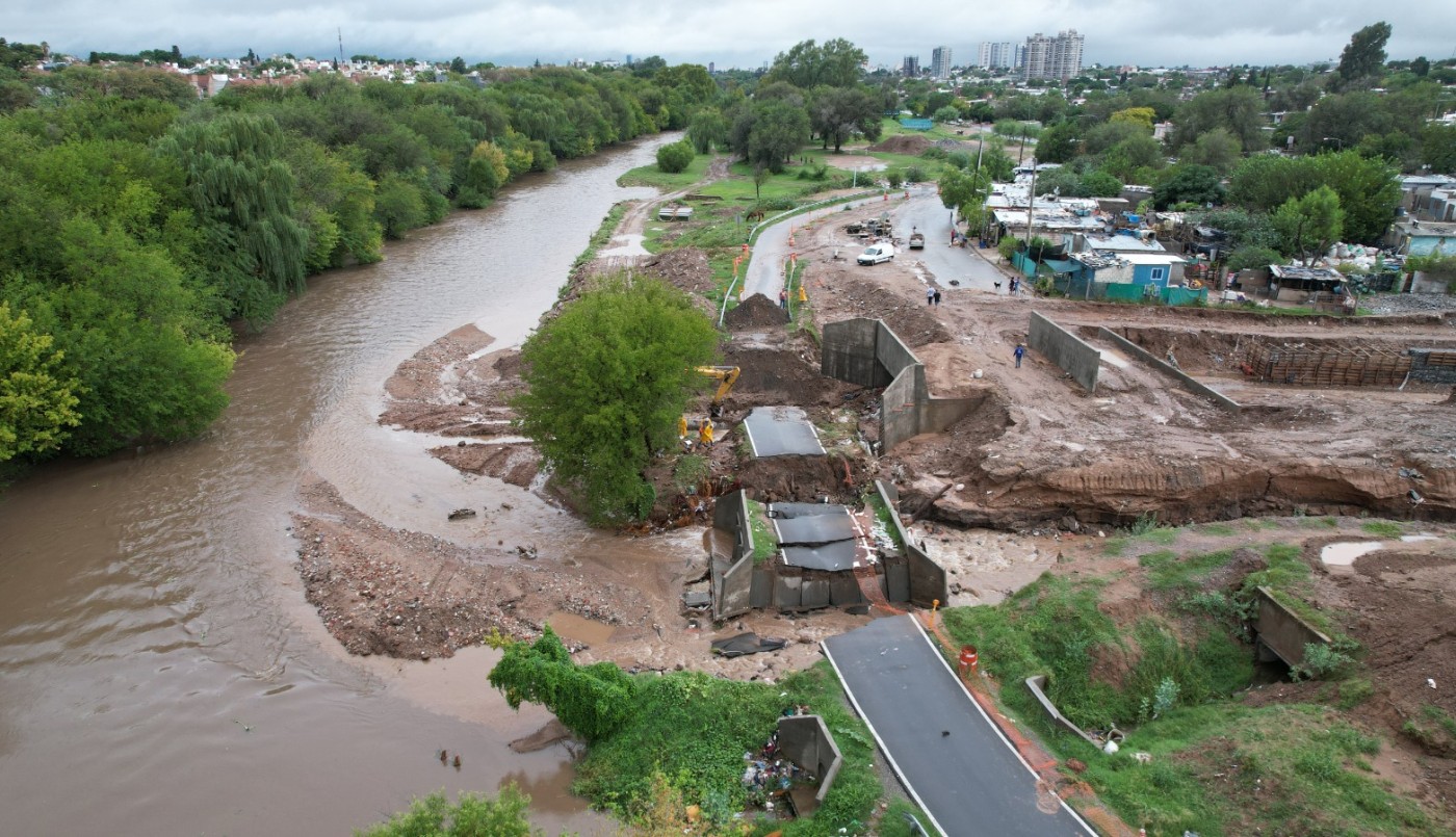 Temporal en Córdoba: se hundió parte de la Costanera Sur | Córdoba