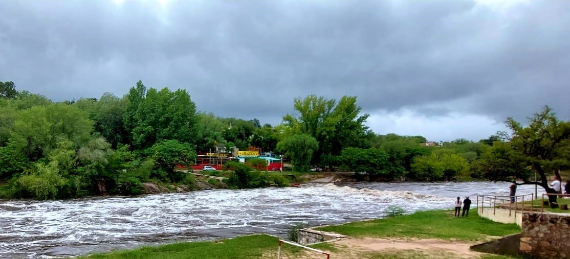 Pronostican tormentas fuertes para nueve provincias, Córdoba y La Rioja bajo alerta roja | Córdoba