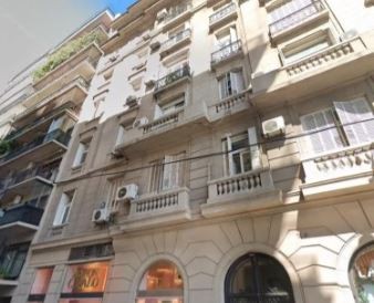 Una mujer murió tras caer de un sexto piso en Recoleta | Actualidad