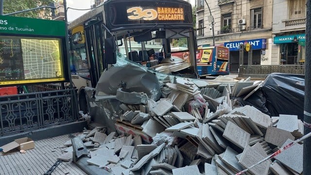 Choque de un colectivo de la línea 39: el chofer dio positivo de cocaína | Actualidad