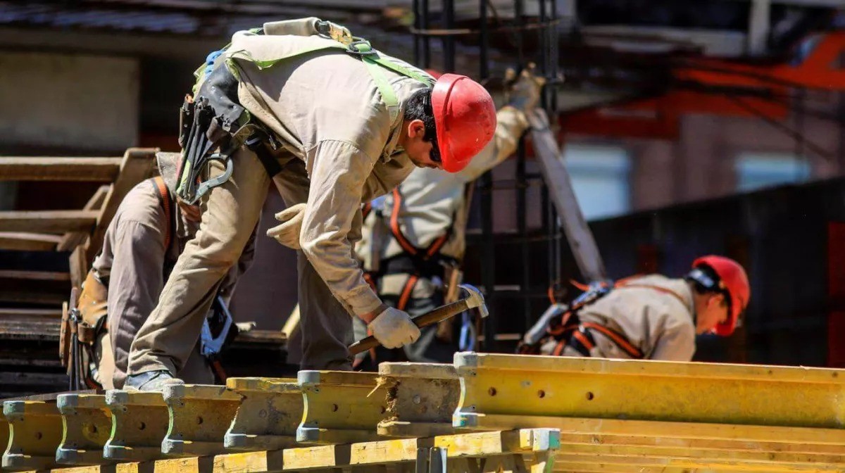 La UOCRA acordó un aumento salarial de 22% para el trimestre abril - junio | Política y economía