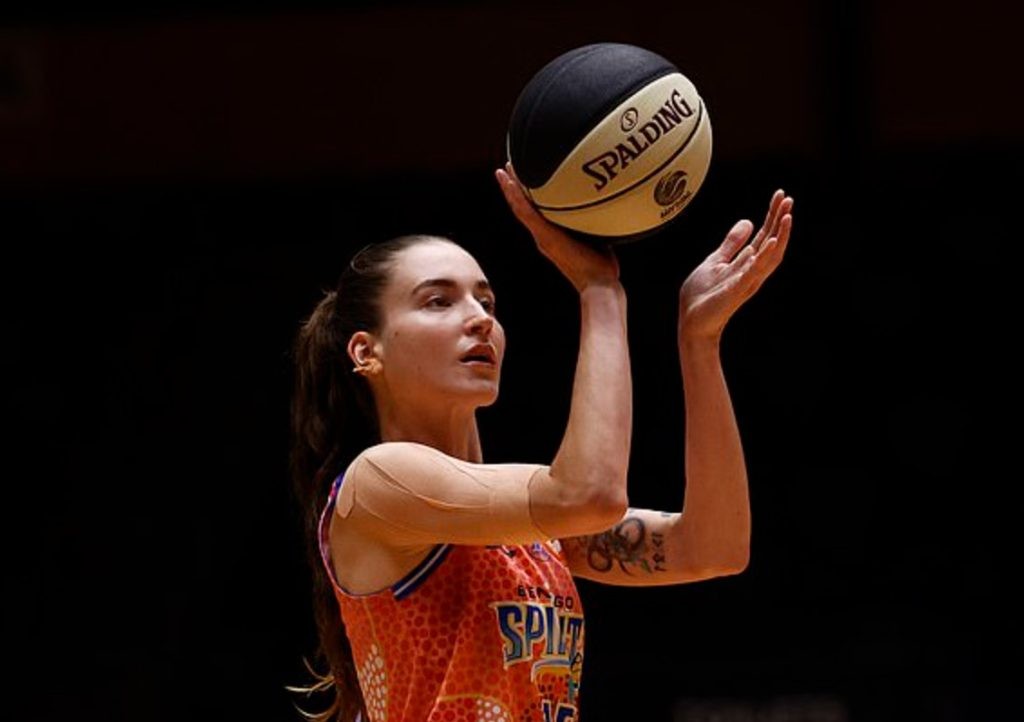 Excluyeron a una jugadora de básquet trans de la liga femenina en Australia | Deportes