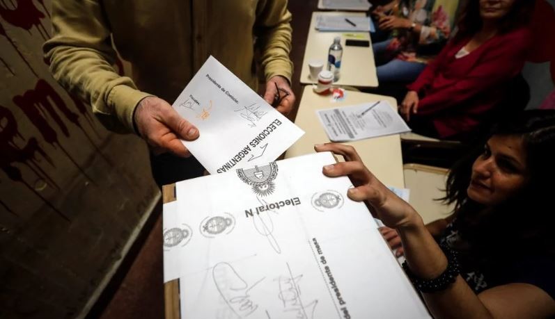 La empresa Indra será la encargada del recuento de votos | Actualidad