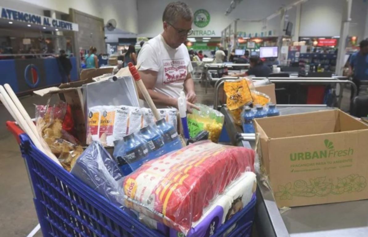 "Provincia 25", el fenómeno del turismo de compras que ya mueve lo mismo que un distrito | Política y economía