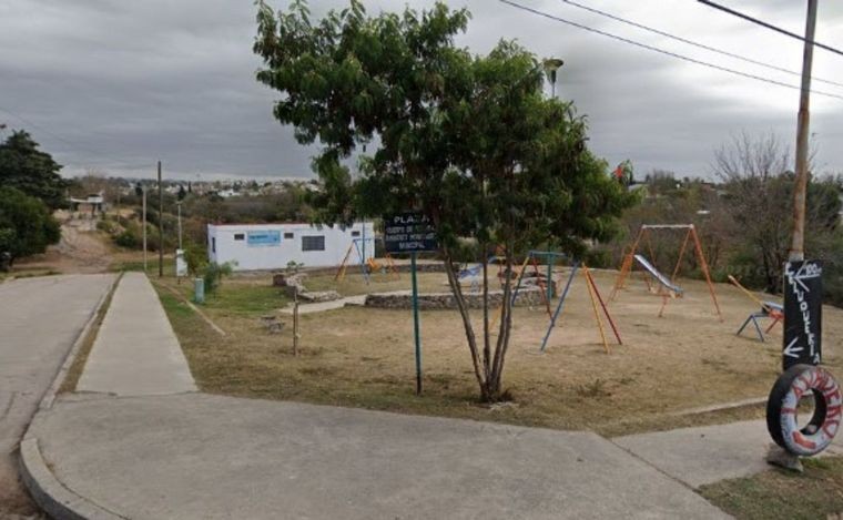 Un ladrón asaltó a una jubilada en la vía pública y la baleó mientras escapaba | Córdoba