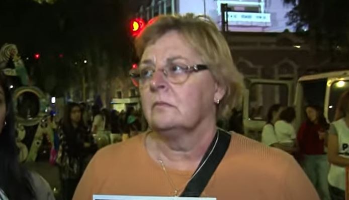 La mamá de Milagros Bottone encabeza la marcha de Ni Una Menos en Córdoba | Córdoba