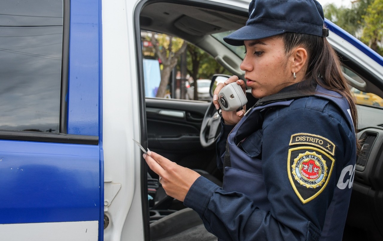 Alejandro Roca: un delincuente tomó de rehén a una familia en su propia casa | Córdoba
