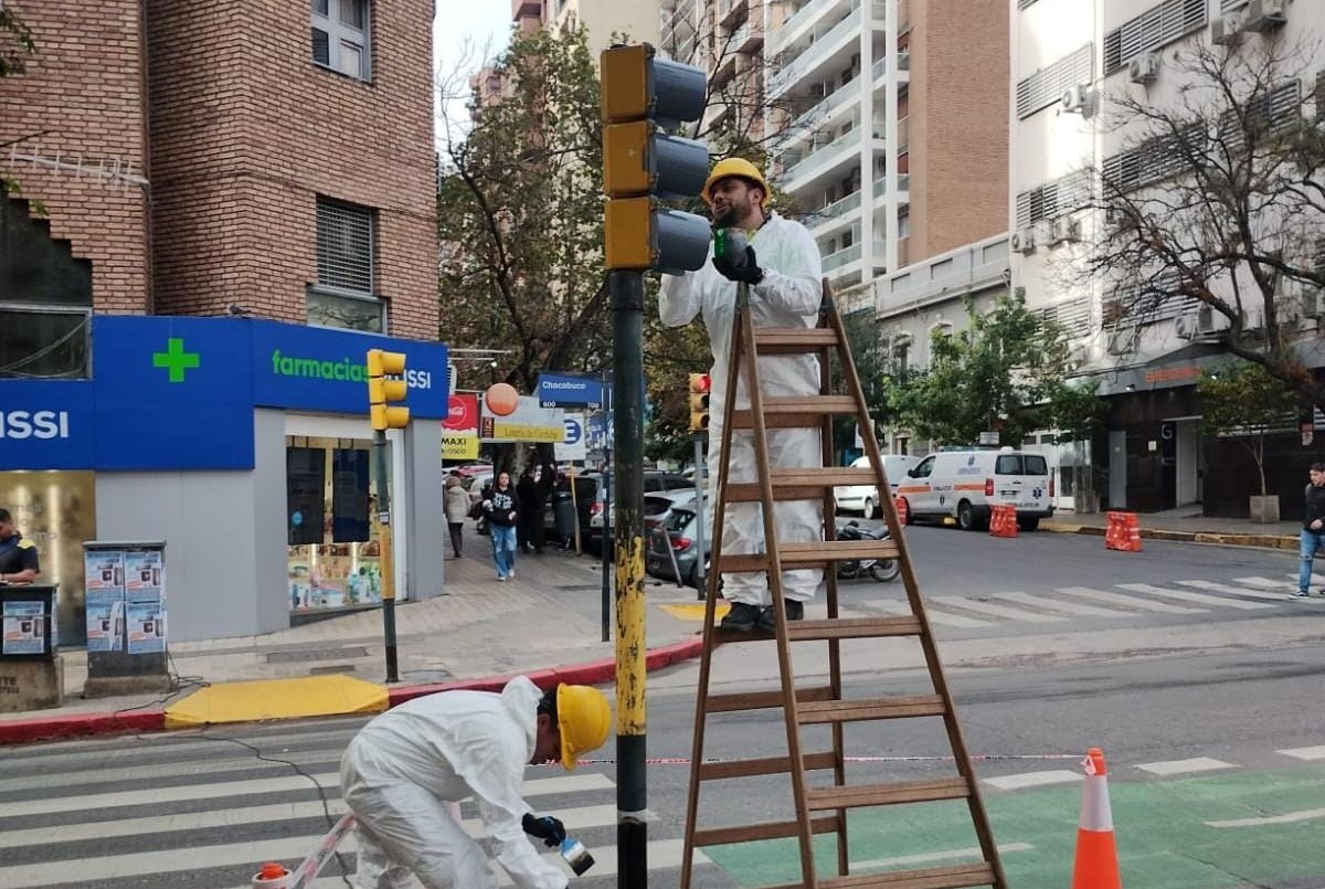 La Municipalidad renueva el sistema de semáforos de la ciudad de Córdoba | Córdoba