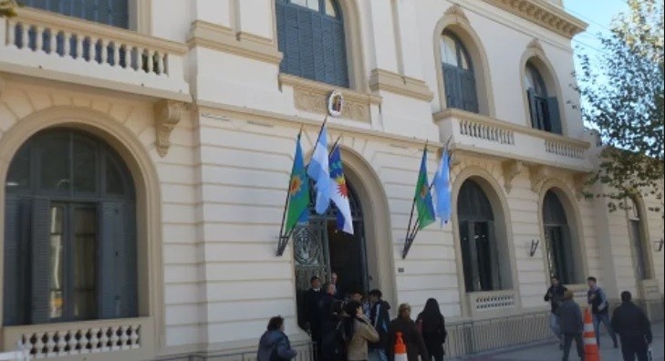 Aumento de hasta el 116% a trabajadores municipales de La Matanza | Actualidad