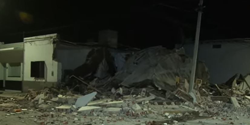 Explosión y derrumbe en Oliva: rescataron a tres menores y una mujer | Córdoba