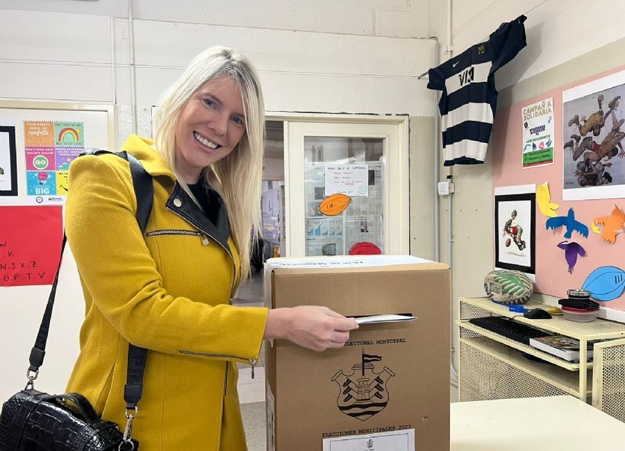 Verónica Sikora votó y llamó a los cordobeses a ir a las urnas en libertad | Córdoba