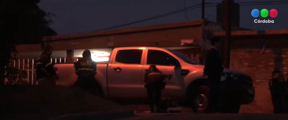 Un policía abatió a supuesto delincuente que atacaba vivienda en Córdoba | Córdoba