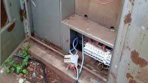 Internaron a un nene de 7 años por recibir una descarga eléctrica de una conexión clandestina | Córdoba