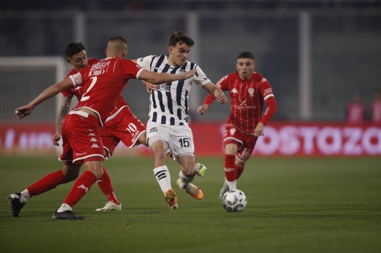 Talleres venció 2-1 a Huracán en Córdoba | Deportes