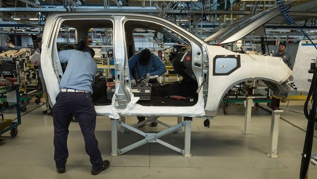 Alerta por falta de insumos, paran la producción de pick ups en Córdoba | Córdoba