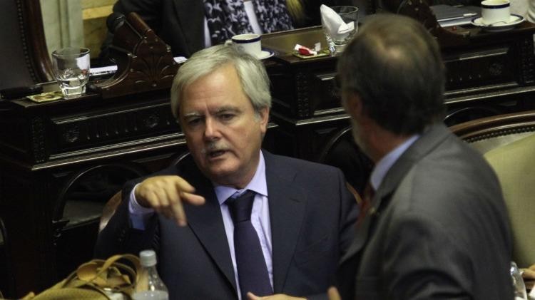 Pinedo: "la confiscación de YPF fue una tragedia" | Política y economía