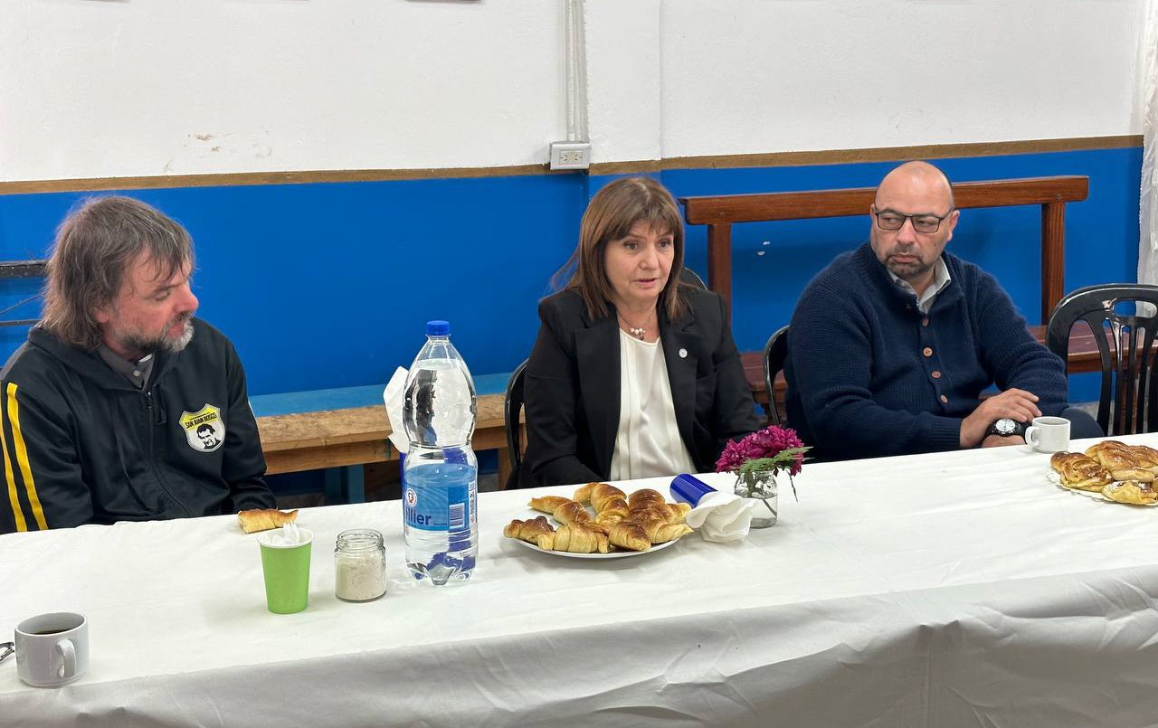 Bullrich se reunió con curas villeros: la visita del Papa Francisco como tema central | Elecciones 2023
