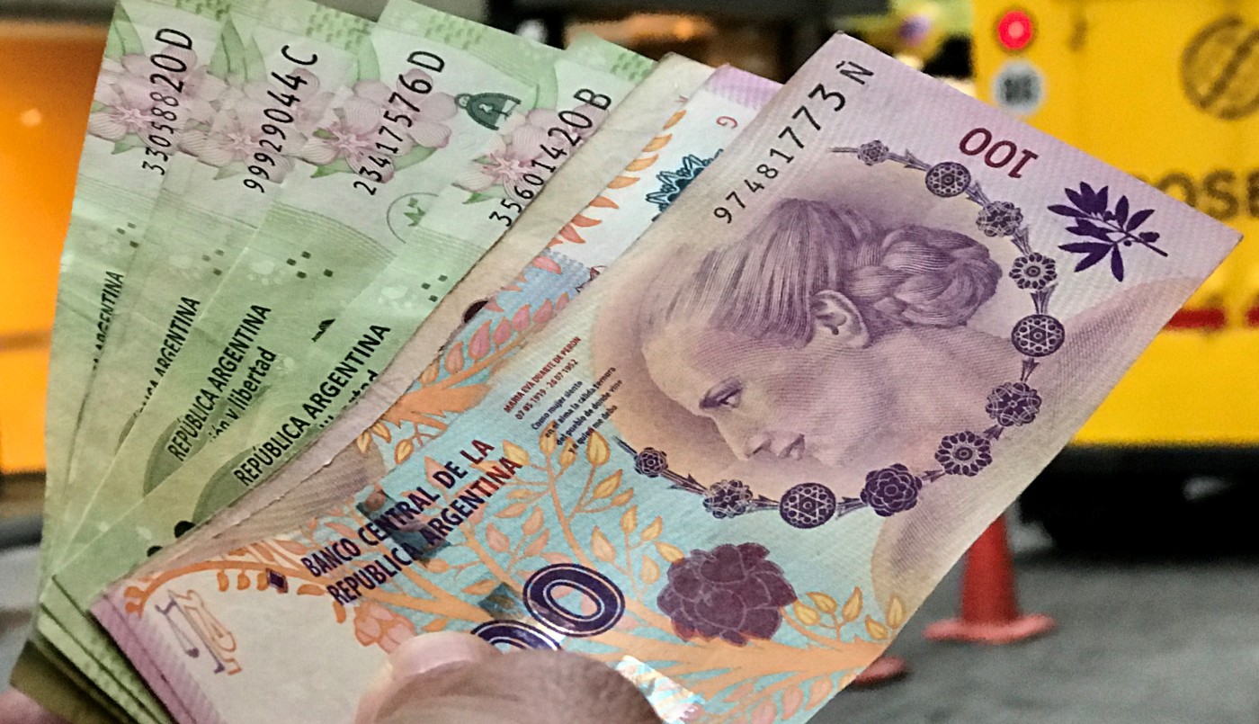 El salario mínimo aumenta un 32,5% y llegará a los $156.000 en diciembre | Política y economía