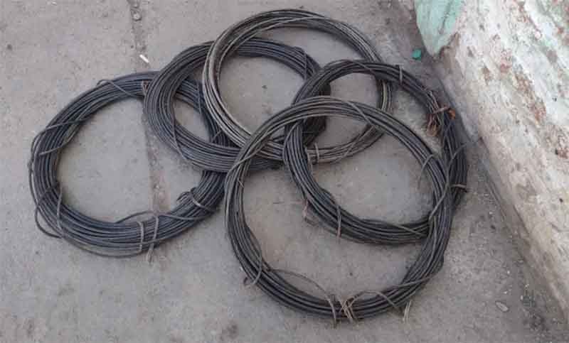 Video: Así lo sorprenden y detienen cuando trepaba un poste para robar cables | Córdoba