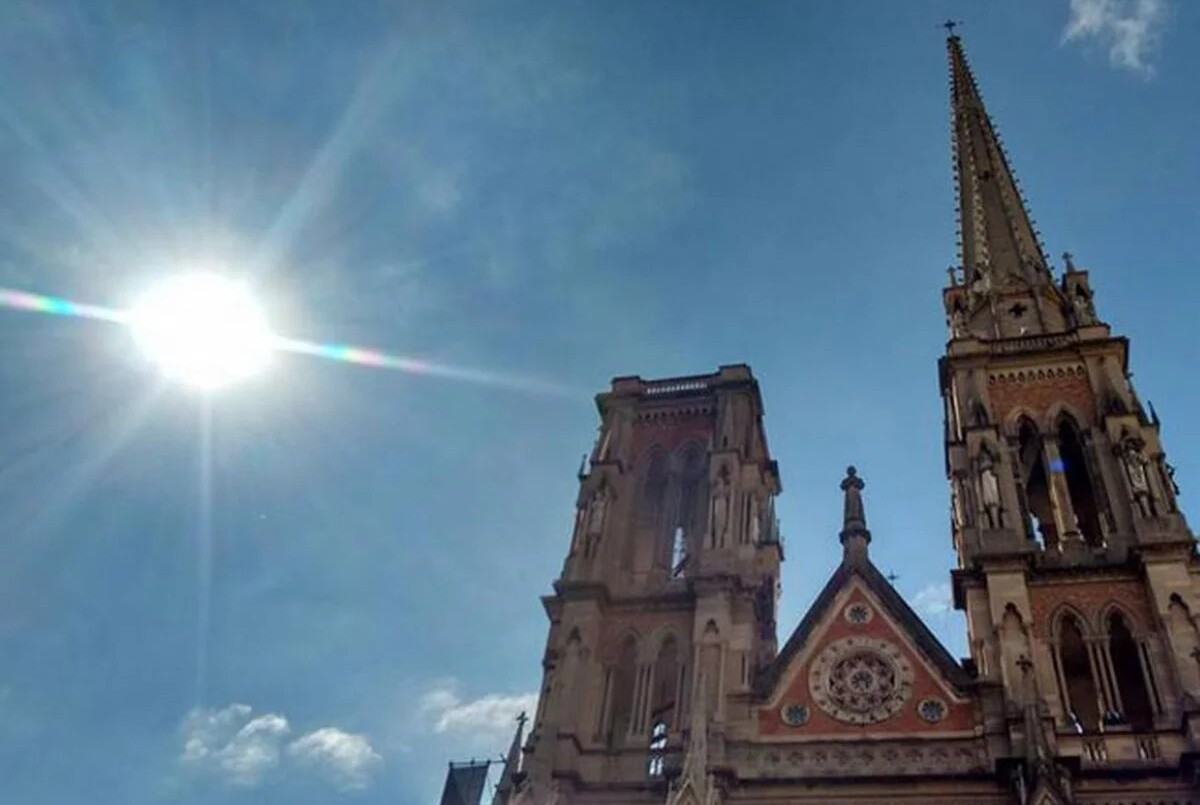 El clima para el 'finde' XXL en Córdoba: sol y viento norte | Córdoba