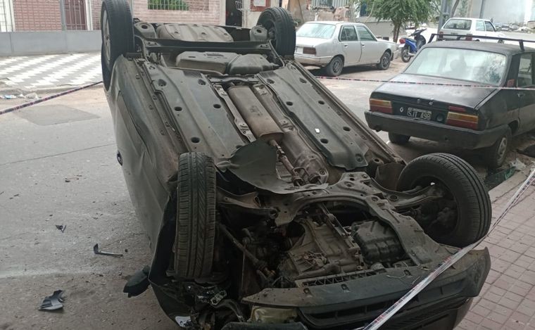 Sorprendente vuelco luego de robar un auto en Alto Alberdi | Córdoba