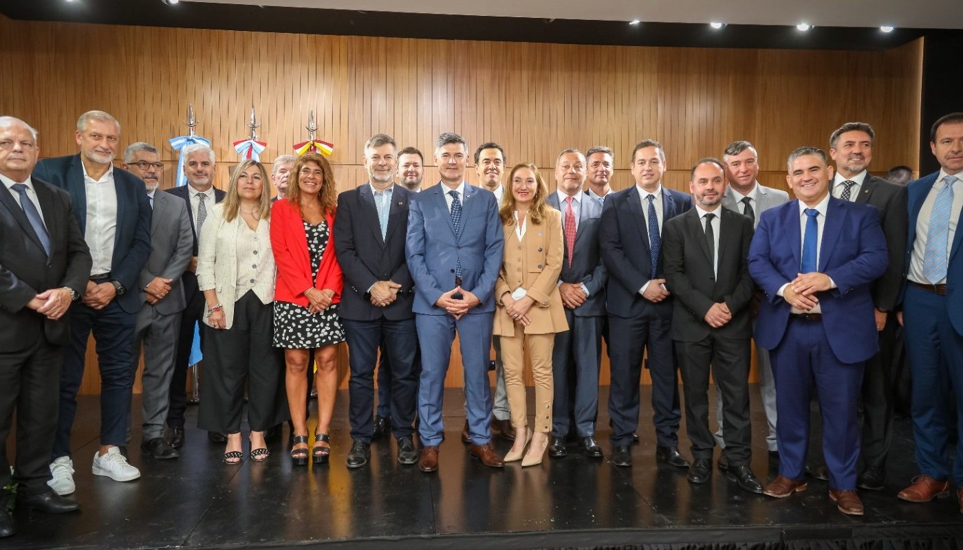 El intendente Daniel Passerini tomó juramento al Gabinete Municipal | Córdoba