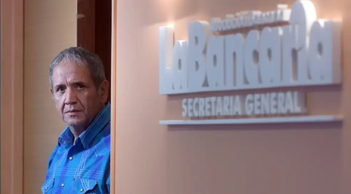 Paritarias en el sector bancario: el sueldo inicial superará los $900.000 | Política y economía