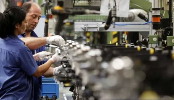 La industria Pyme se desploma 26,9% anual en diciembre y 2023 cierra con caída de 2,6% | Política y economía