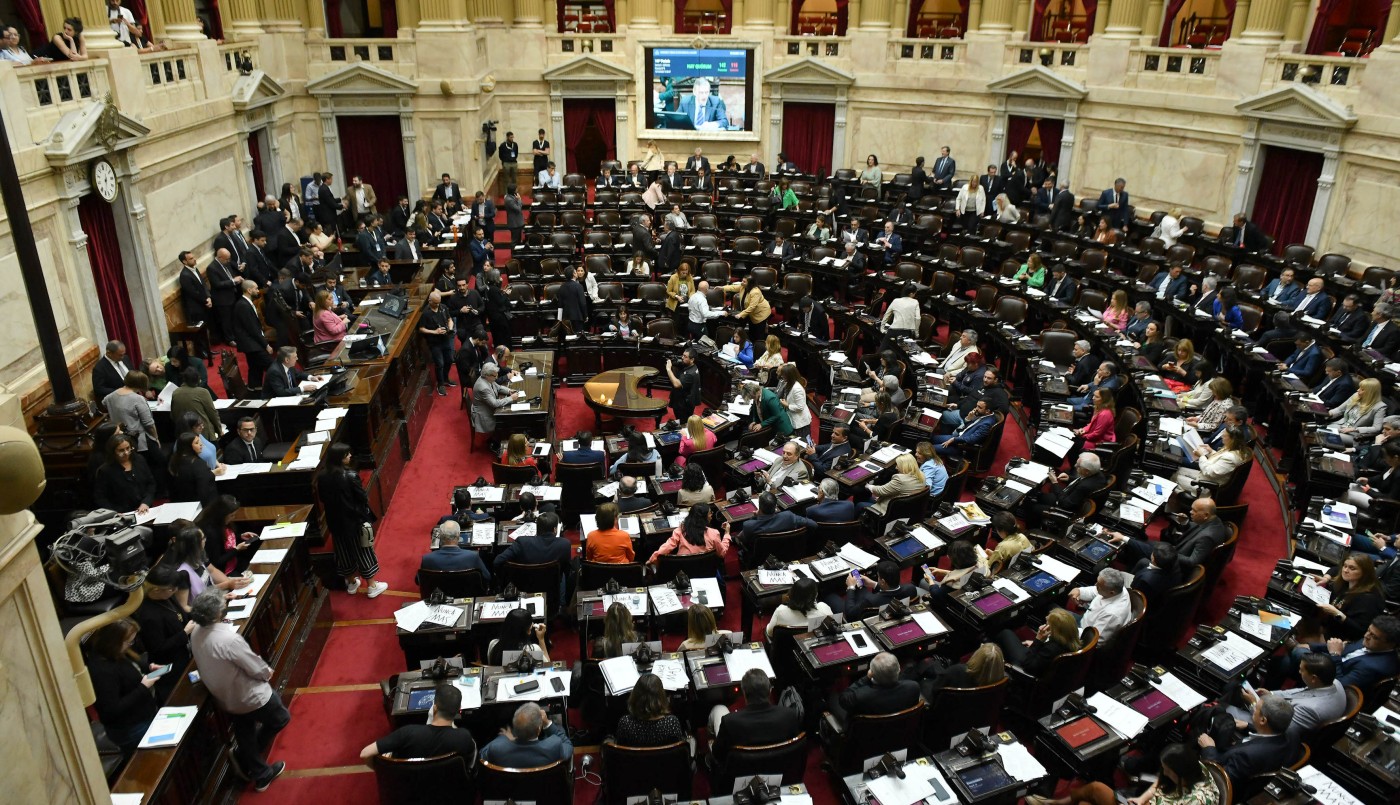 Ley Ómnibus: bronca en la oposición por los cambios inesperados en el dictamen | Política y economía