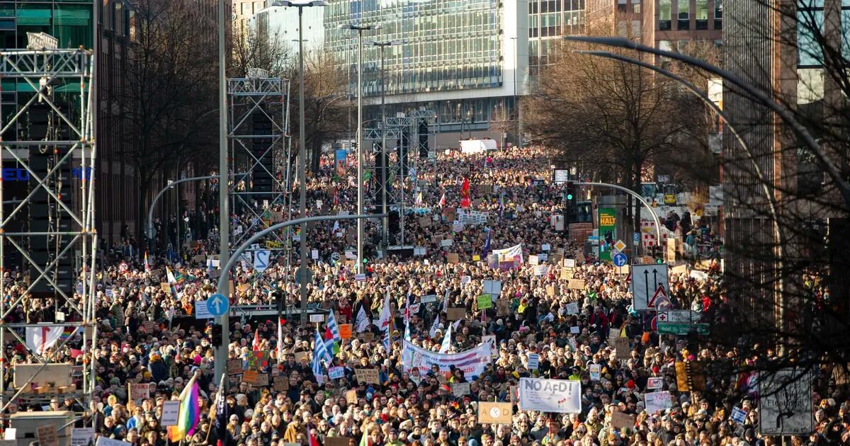 Unas 100.000 personas formarán una cadena humana contra la ultraderecha en Berlín | Internacionales