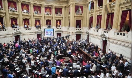 Ley Ómnibus: Diputados va por la segunda jornada de debate tras el cuarto intermedio | Política y economía