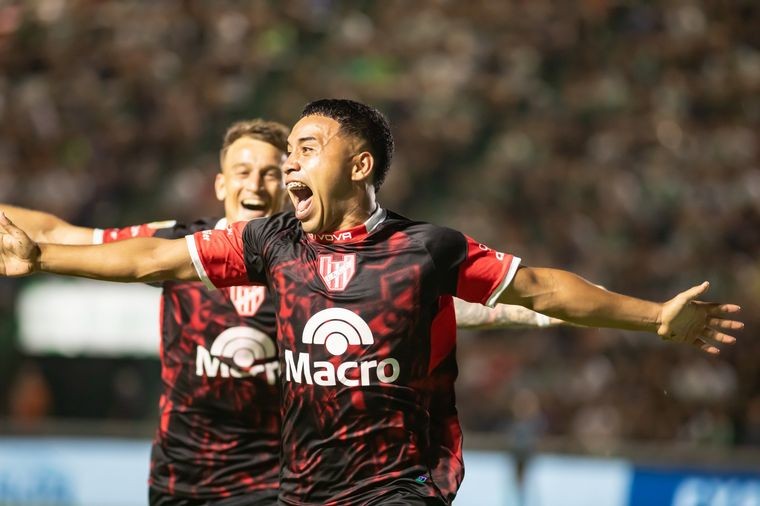 Instituto sigue imparable: venció 2-0 a Banfield y trepó a la cima de la Zona A | Deportes
