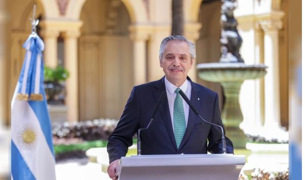 La Oficina Anticorrupción definirá si Alberto Fernández podrá percibir la jubilación vitalicia | Política y economía