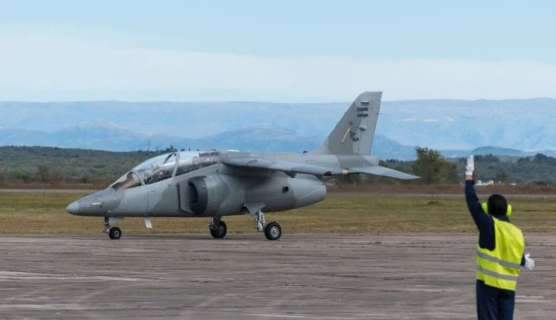 Córdoba: Un avión de la fuerza aérea se incendió y debió aterrizar de emergencia | Córdoba