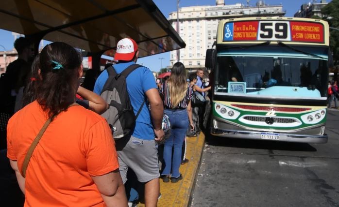 El Gobierno evalúa quitar el subsidio al transporte en el AMBA | Política y economía