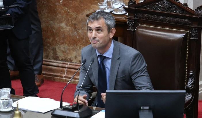 Martín Menem designó a los miembros que integrarán la Comisión Bicameral que analizará el DNU de Milei | Política y economía