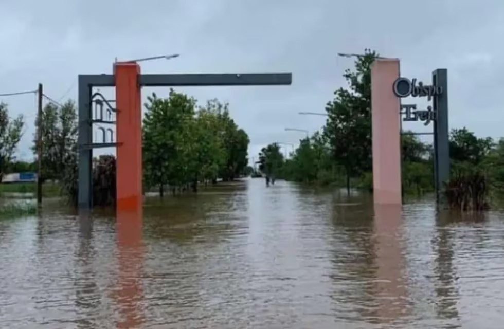 Corte total en la ruta 17, al norte de Córdoba, por inundación en gran parte de Obispo Trejo | Córdoba