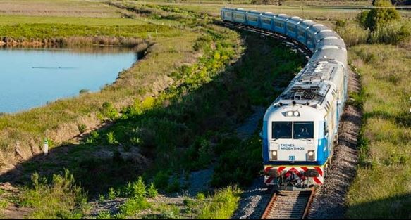 Ferroviarios cerraron una recomposición del 12% para febrero, y sumas por un 28% de incremento salarial | Política y economía