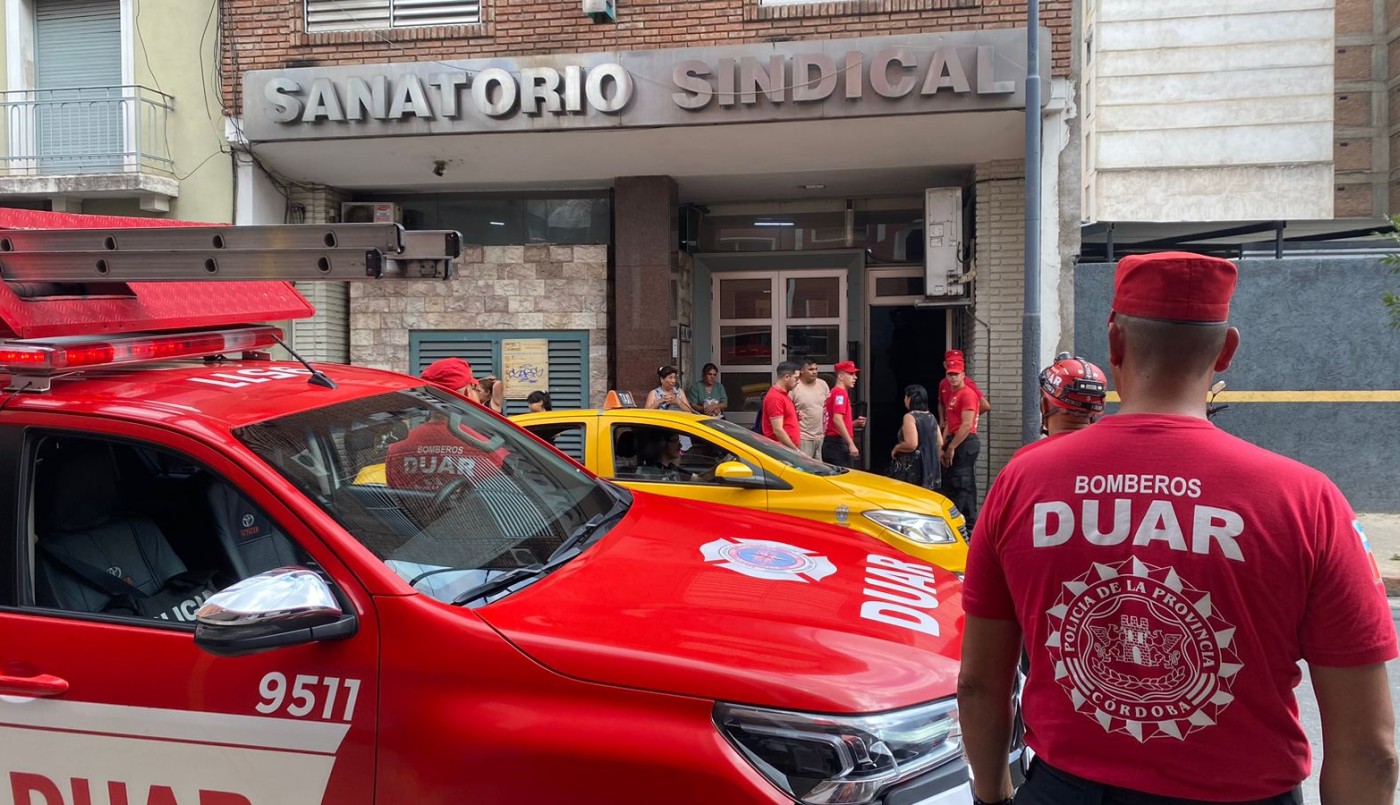 Tragedia en Córdoba: arreglaba un ascensor, se le cayó y murió | Córdoba
