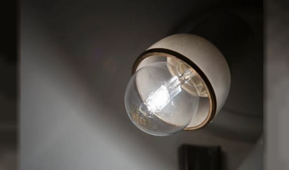 El Gobierno dejará de subsidiar las tarifas de luz a comercios, industrias y pymes | Política y economía