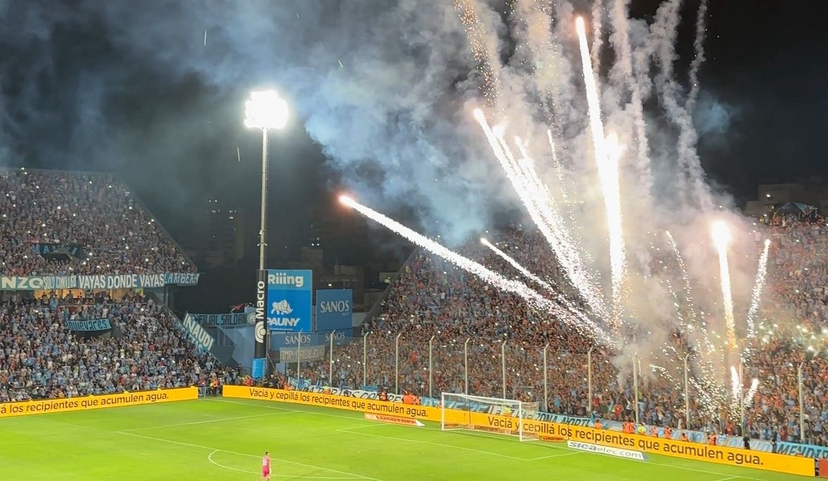 La policía secuestró 170 bengalas en el estadio de Belgrano en la previa del partido | Córdoba
