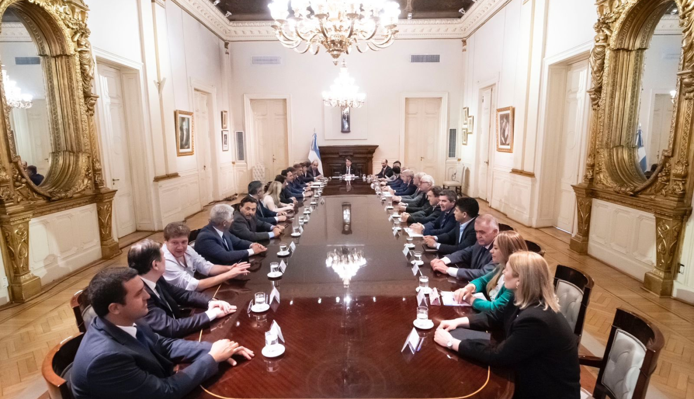 Con todos los gobernadores presentes, comenzó la reunión con Posse y Francos en la Rosada | Política y economía