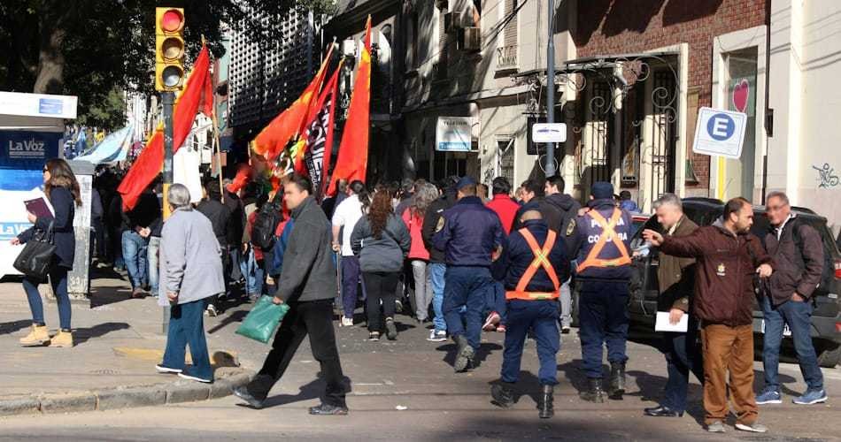 Elevan a juicio a seis líderes piqueteros por el corte total de calles durante una manifestación | Córdoba