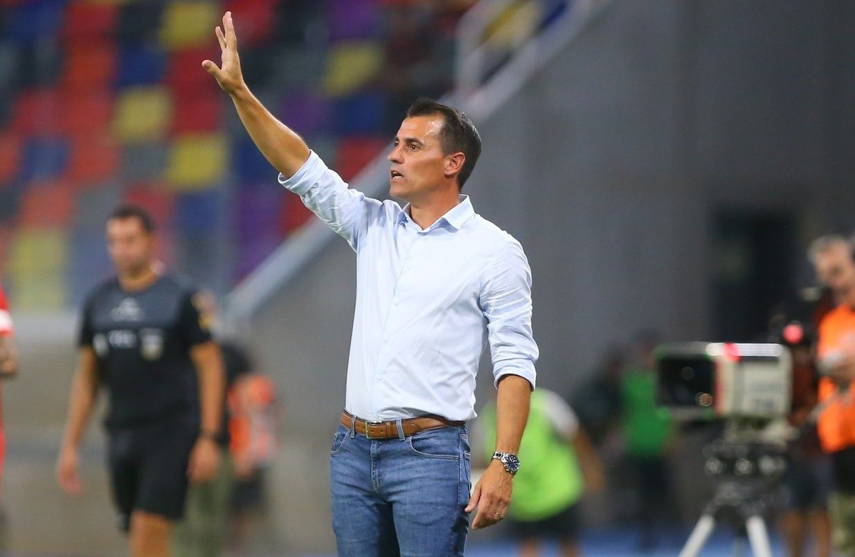 Guillermo Farré renunció como DT de Belgrano | Deportes