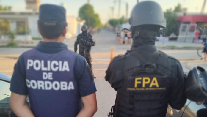 Conducía borracho por la Ruta 38, chocó y fue detenido por tenencia de drogas | Actualidad