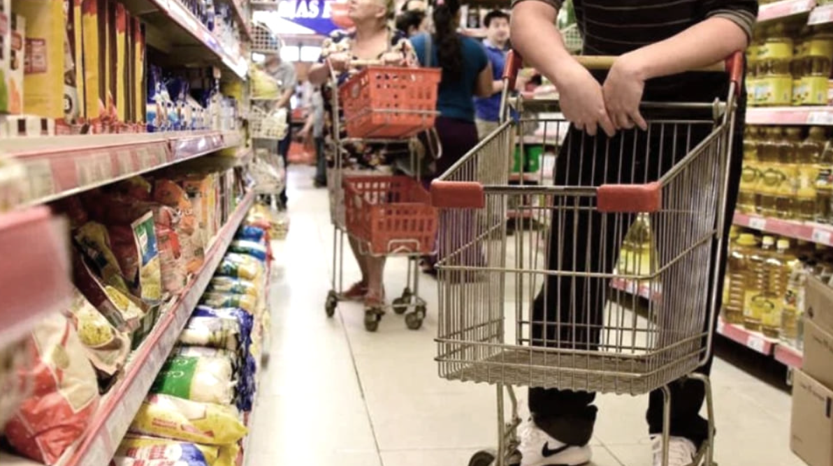 La AFIP suspendió la percepción de Ganancias e IVA para la importación de alimentos y medicamentos | Política y economía