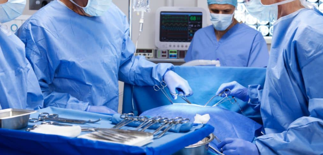 Cirujanos de Estados Unidos trasplantan por primera vez un riñón de cerdo a un paciente vivo | Internacionales